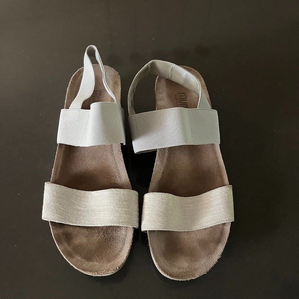 8N Munro White/Grey Combo Sandal